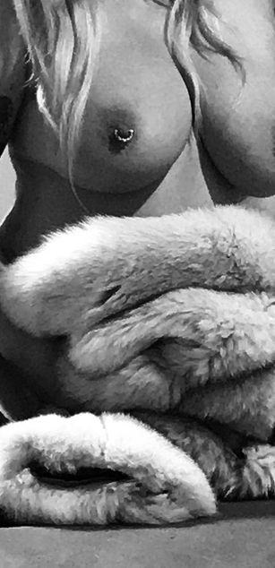 Model - Dirtymartini4u milf