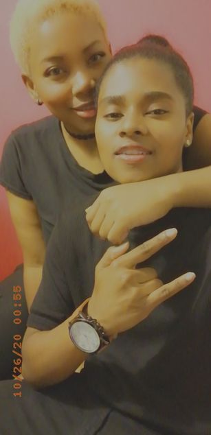 Model - Kristen And Stella blowjob