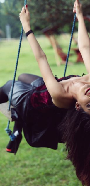 Model - Eve Voss heels