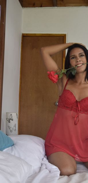 Model - Nicoll dildo