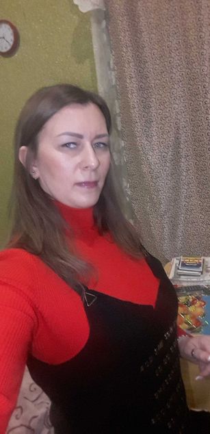 Model - ManuelaLay model