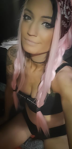 Model - rikki king dirty