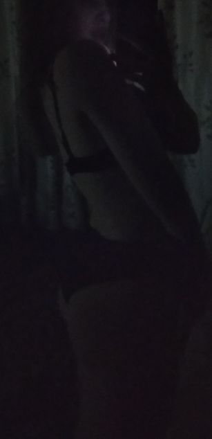 Model - SexDarya dirtytalk