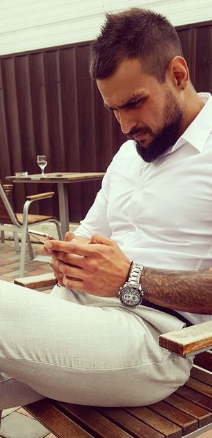 Model - DeimonRay sociable