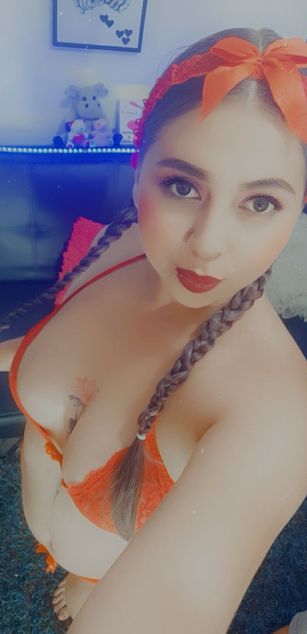 Model - Lexi Aiden horny