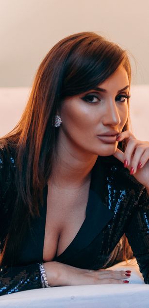 Model - AnnaKarev ass