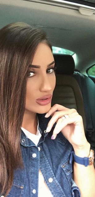 Model - AnnaKarev ass