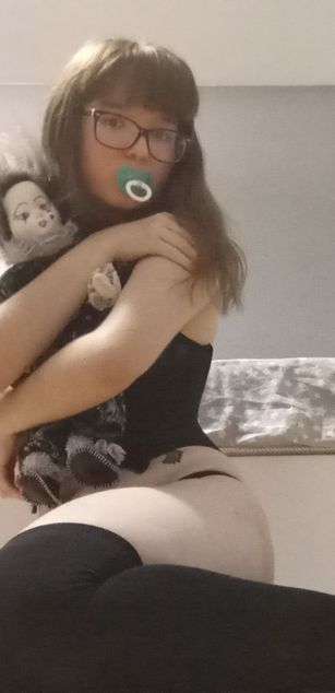 Model - MissLunaBlack masturbation