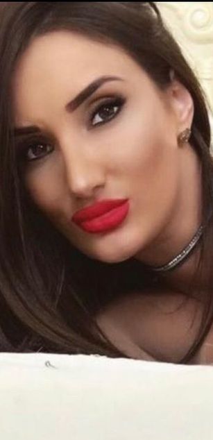 Model - AnnaKarev ass