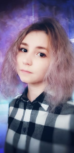 Model - FlexiMona young