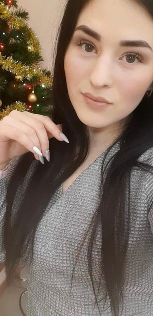 Model - Blooming_Rose young