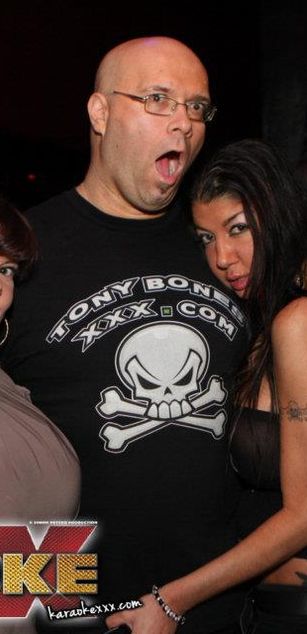 Model - Tony Bones xXx porn