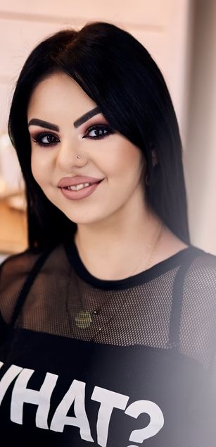 Model - SofiaSpade kinky