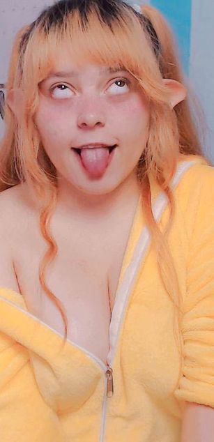 Model - waifumochi_chan COSPLAY blowjob