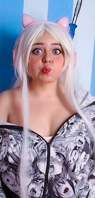 Model - waifumochi_chan COSPLAY blowjob