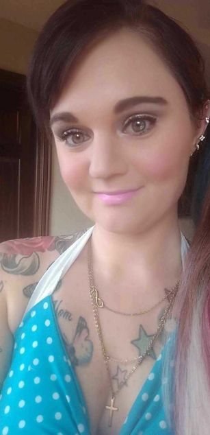 Model - Shannon Smokes deepthroat