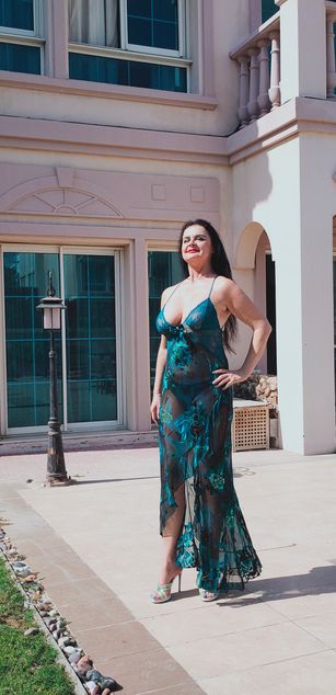 Model - Dominatrix Dinah sexy