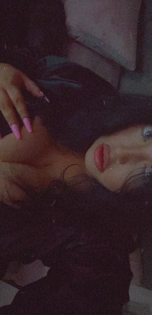 Model - Goddess Azia cuckold