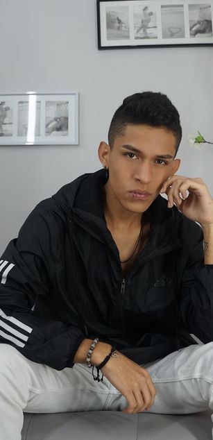 Model - paolodiamont model