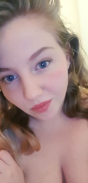 Model - MakinQCake dance