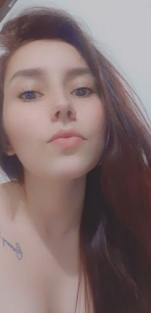 Model - Amy Banma sexy