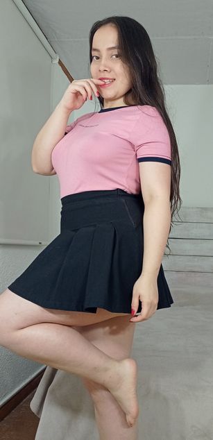 Model - Madison Rogers bigtits