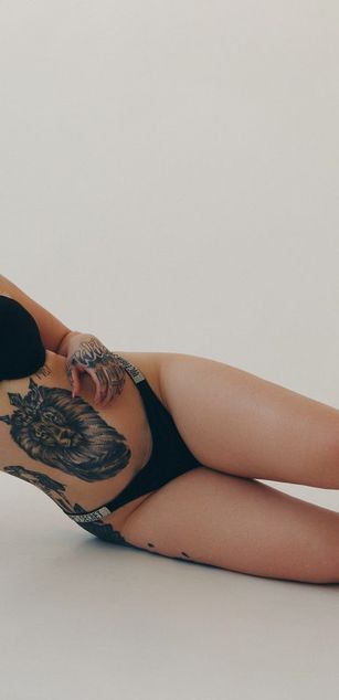 Model - Miss_Krettz sexy