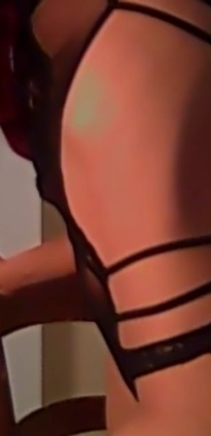 Model - Nisa Knight 2