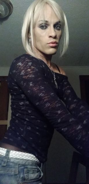 Model - Rylei Doll bigcock