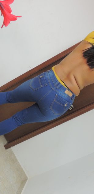 Model - Nicoll dildo