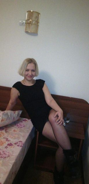 Model - Christina  Caringsoul 2