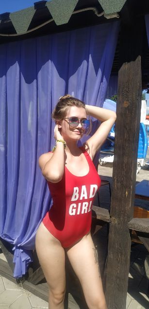 Model - Fabulous Beauty ass