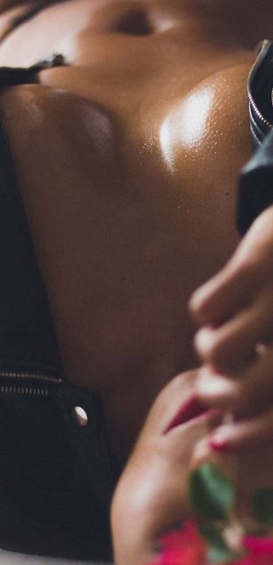 Model - Catalina Lopez bigboobs