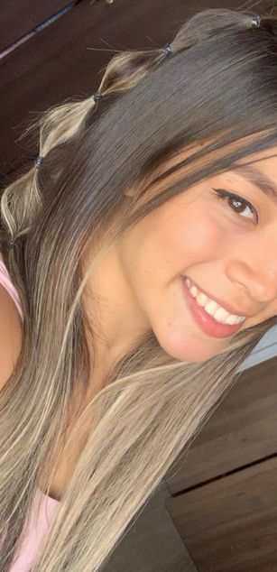 Model - Valeria-Smith sex