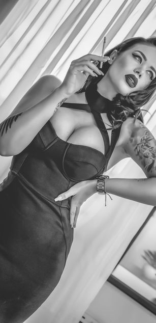 Model - AngeliqueNoir bigtits