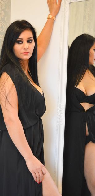 Model - LoryJasmine toys