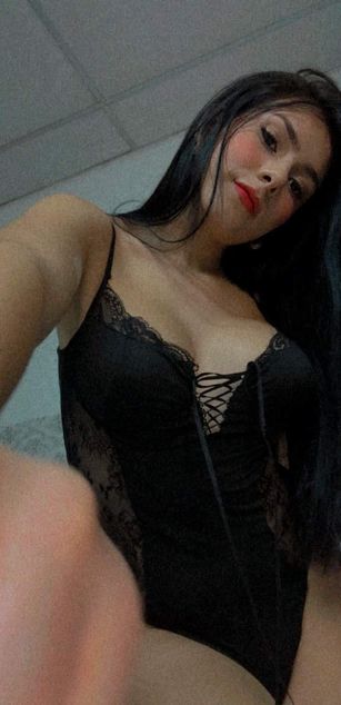 Model - jhoana horny