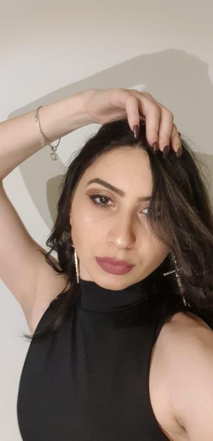 Model - Emily Black boobs