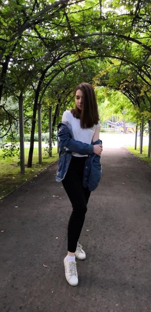 Model - Kristin_fresh young