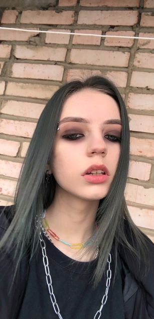 Model - Alisa Kiss talk