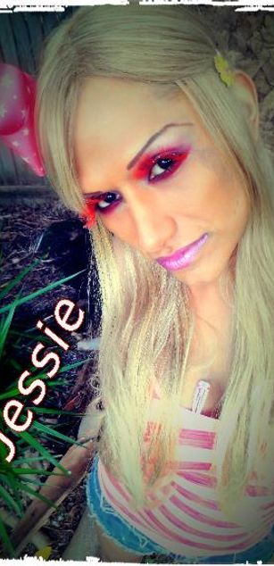 Model - MEssy JEssy  2