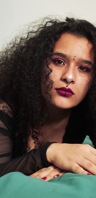 Model - Lilith_Colins dildo