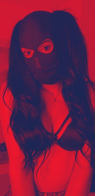 Model - Angela_tsundere dominatrix