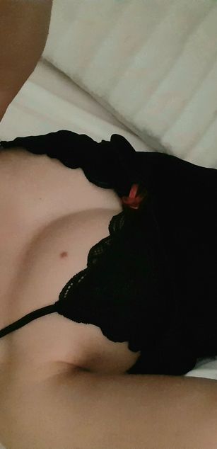 Model - LilyRogers Funny