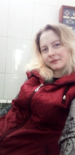 Model - Felicia fingering