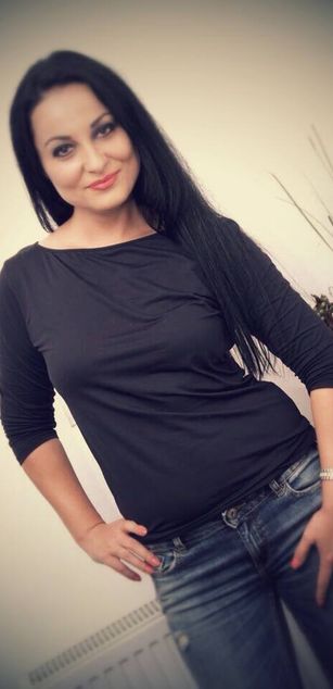 Model - selenna.cummz 2