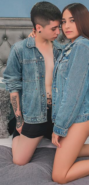 Model - MiaDiazampIvyJozs toys