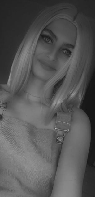 Model - Nika_Lovely blowjob