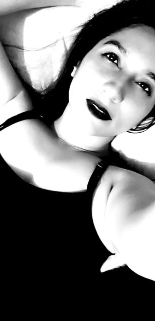 Model - Asheangie oral