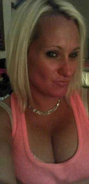 Model - XXX Chrystal Lite bigboobs